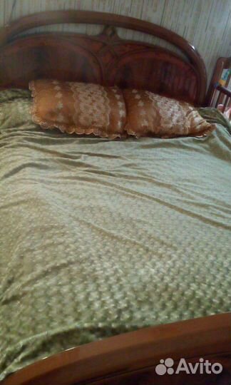 Мебель итальянский спальный гарнитур