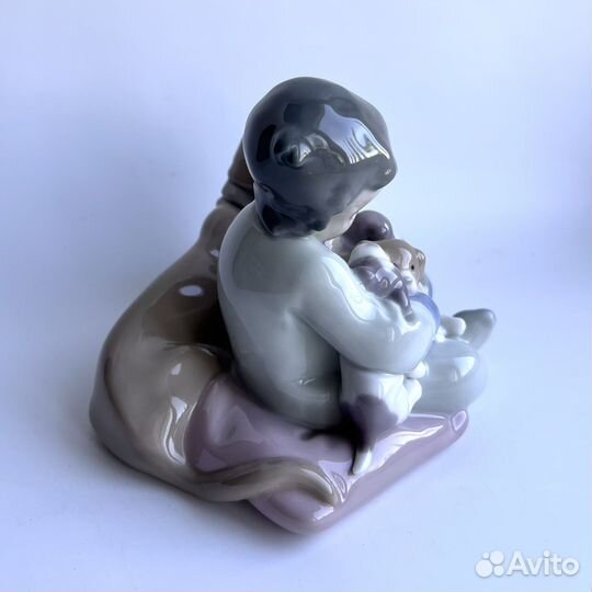 Lladro. Фарфоровая статуэтка