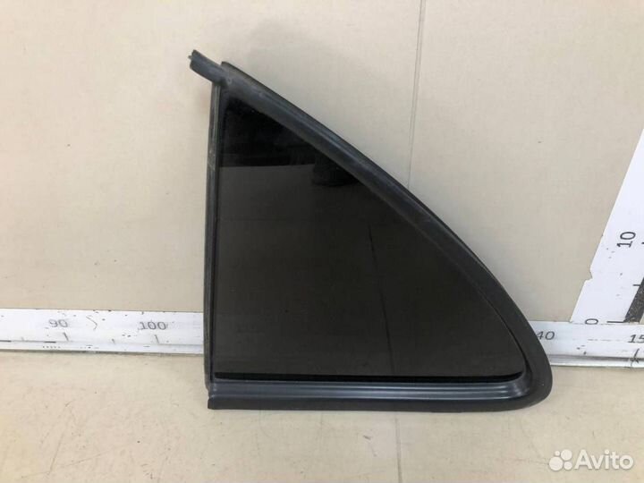 Стекло двери задней левой форточка Nissan Almera C