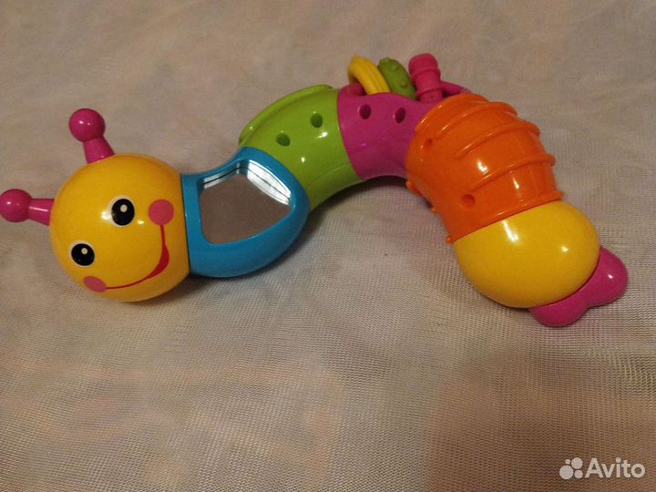 Игрушки,погремушки,прорезыватели для маленьких