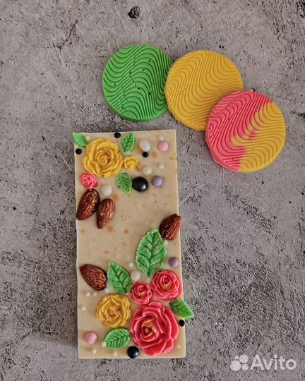 Шоколад ручной работы