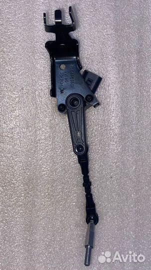 Датчик дорожного просвета VAG 4M0941286D