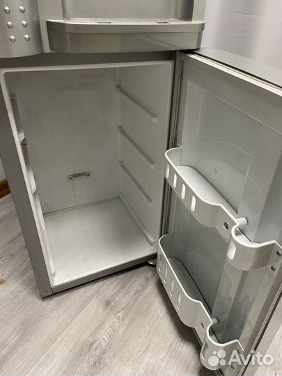 Кулер с холодильником