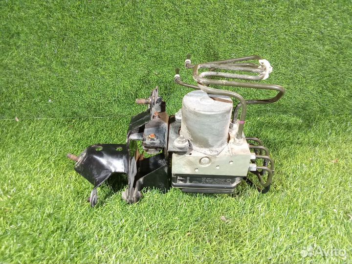 Блок абс 4WD Инфинити М35 X Y50