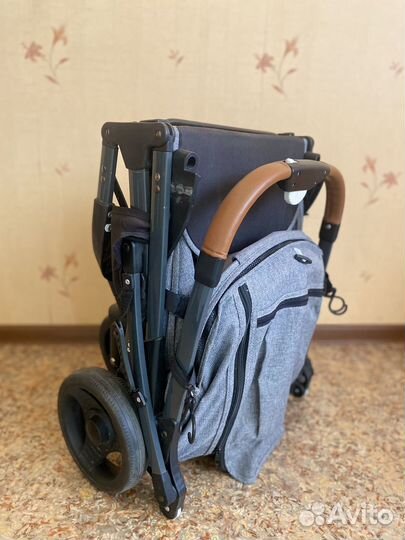Прогулочная коляска Cosmos A9