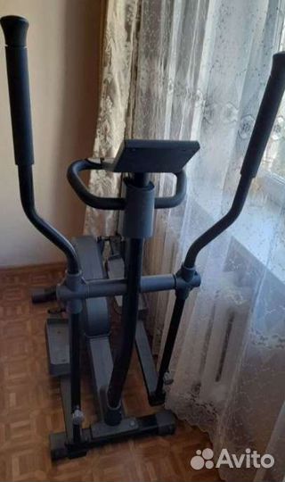 Эллиптический тренажер torneo