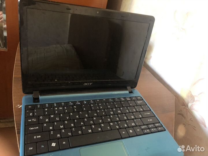 Acer aspire one