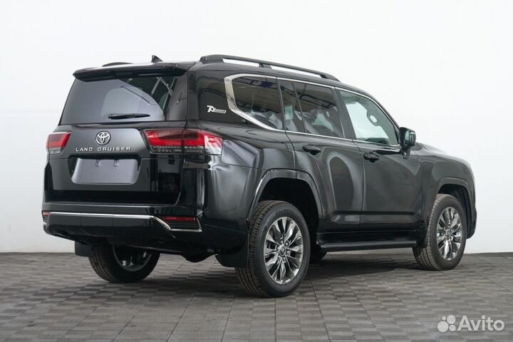 Toyota Land Cruiser 3.3 AT, 2022, 23 км