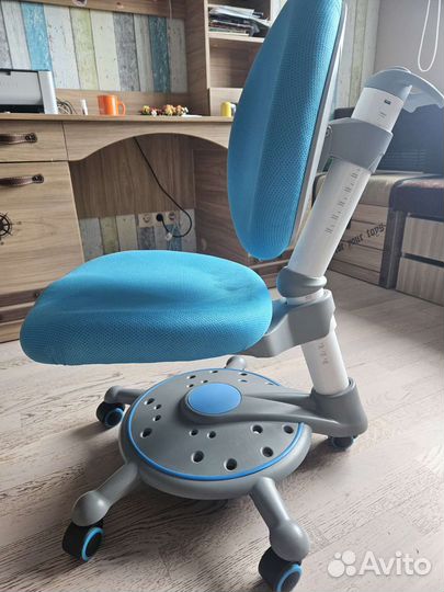 Ортопедический стул для школьника