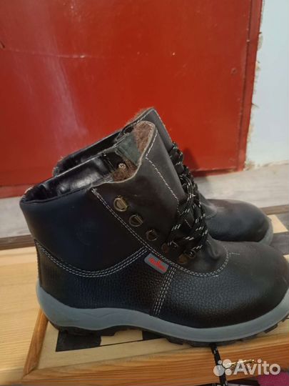 Ботинки рабочие 39
