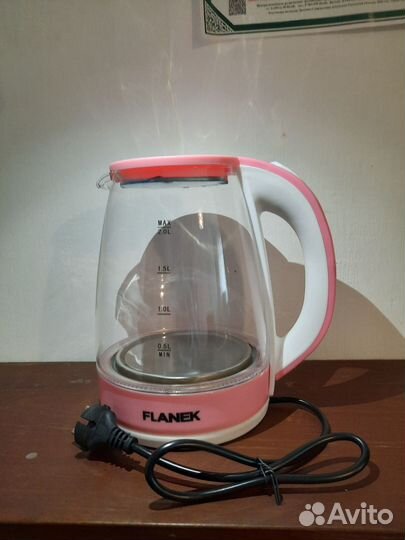 Чайник электрический новый