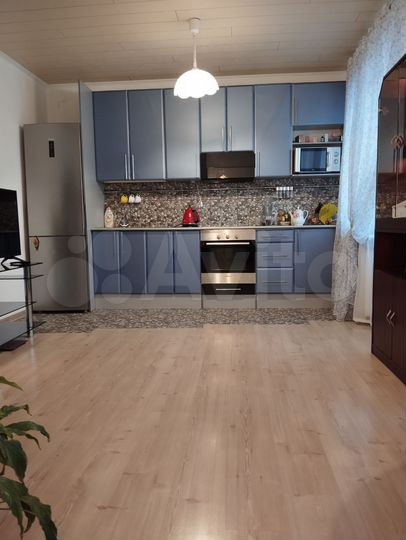 4-к. квартира, 124,4 м², 2/4 эт.