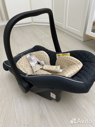 Детское автокресло happy baby