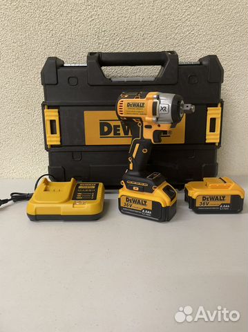 Гайковерт аккумуляторный dewalt