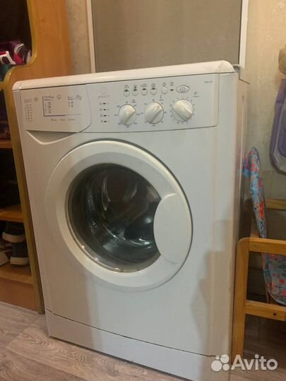 Стиральная машина indesit wisl105