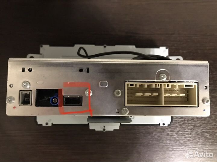 Провод USB - 4 PIN для шгу KIA / Hyundai