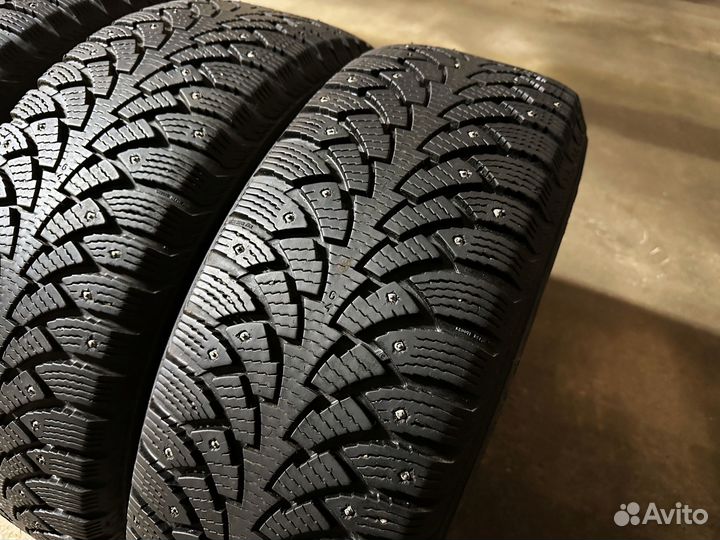 Nokian Tyres Nordman 4 235/65 R17