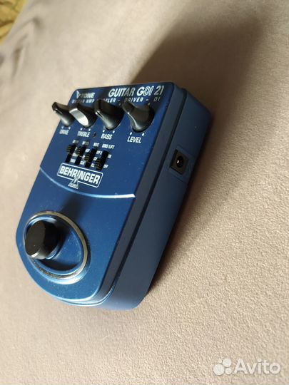 Гитарный эффект behringer GDI21