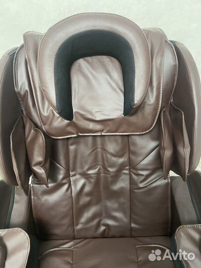 Массажное кресло AUX