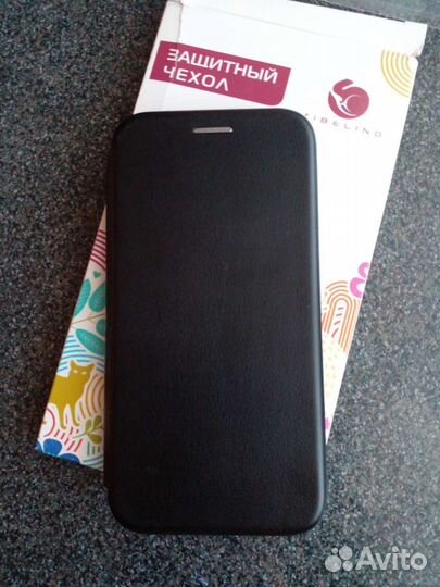 Чехлы на телефон