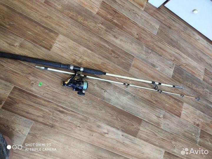 Удилище с катушкой.Катушки