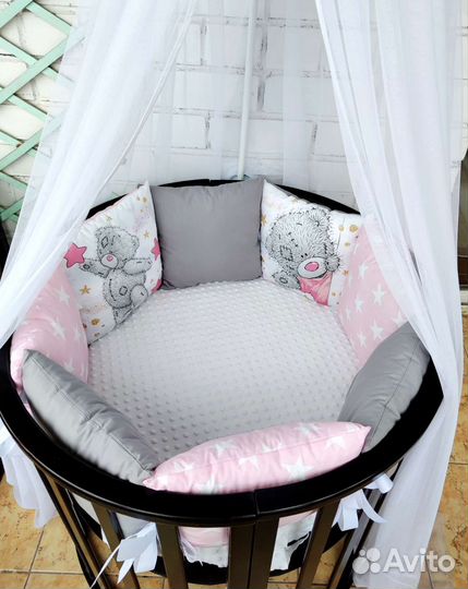 Бортики в кроватку новые