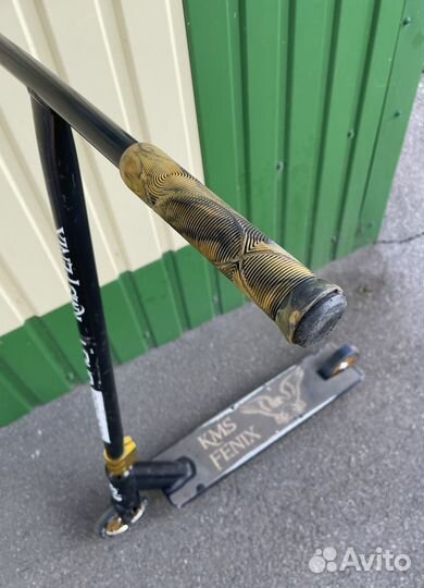 Трюковой самокат