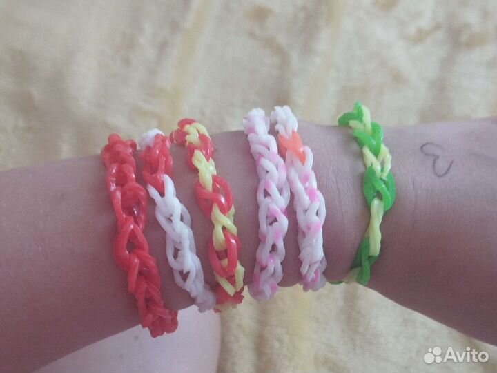 Браслеты из резинок на заказ