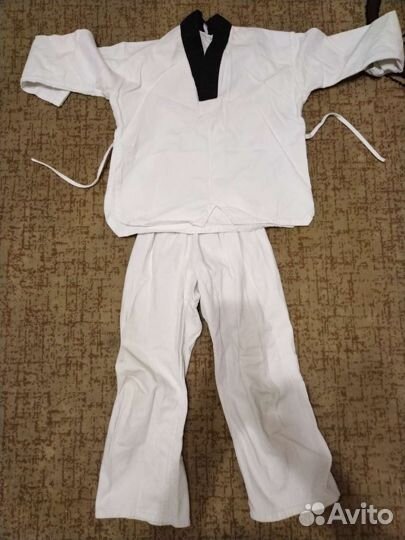 Кимоно для тхэквондо