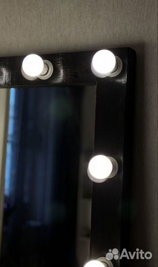 Зеркало с подсветкой