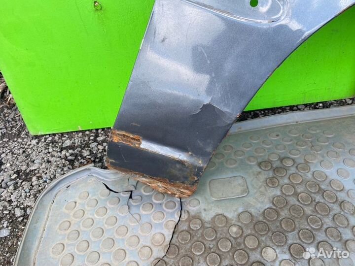 Крыло переднее правое Hyundai Accent G4EC 2005