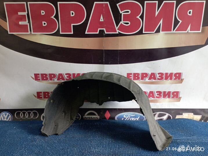 Подкрылок задний левый Lexus Rx350 2010