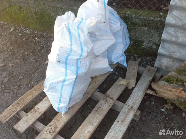 Дрова сухие в мешках