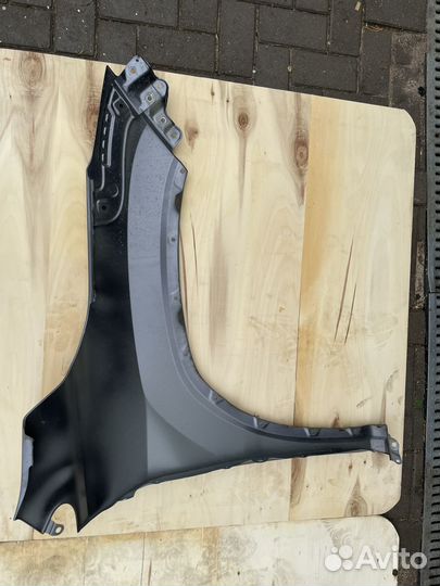 Крыло левое Lexus RX 450 H F sport