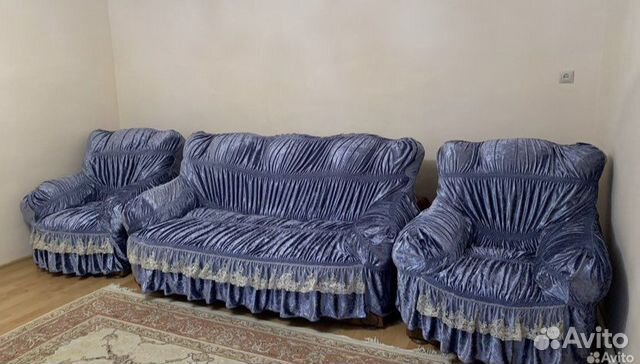 Чехлы на диван и два кресла