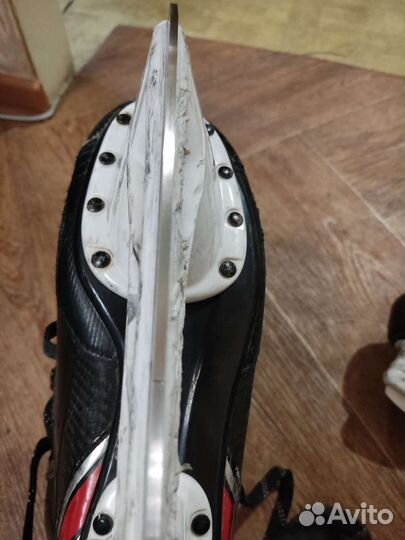 Коньки хоккейные 42 размер бауер