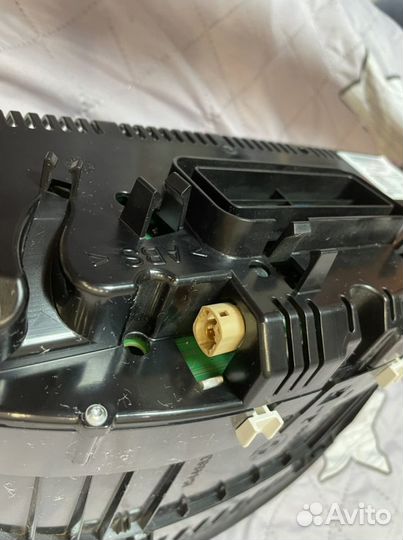 Расширенная приборка под проекцию BMW X3 F25