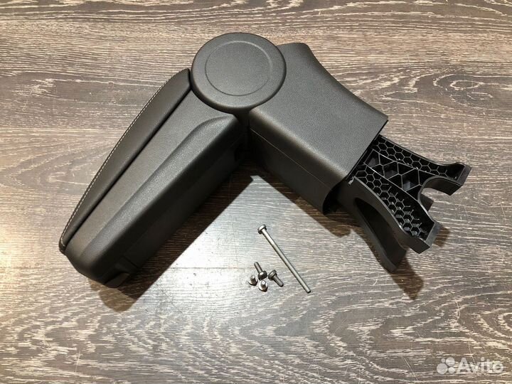 Подлокотник USB polo rapid