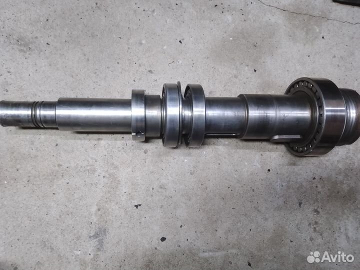 Шпиндель от фрезерного станка 6Р82