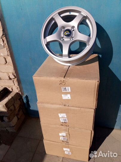 Диски R14 4/98 ваз (новые)