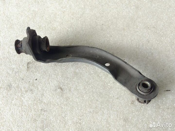 Рычаг подвески передний левый Nissan Micra K12