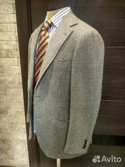 Пошив мужских костюмов на заказ