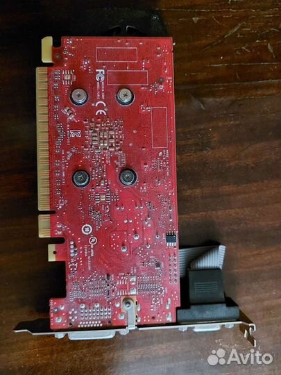 Видеокарта GTX 745