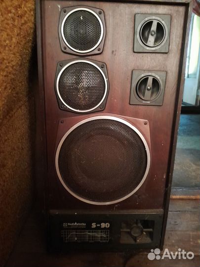 Колонки 2 шт