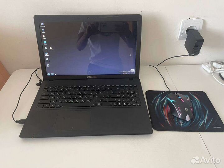 Ноутбук asus