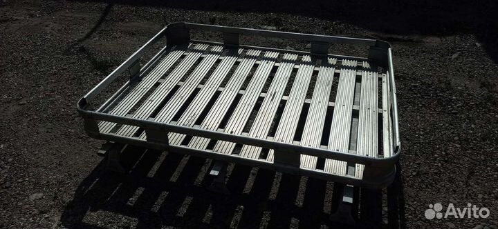 Экспедиционный багажник на крышу