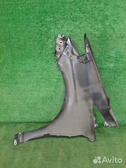 Крыло toyota prius ZVW30 (4958) контрактная