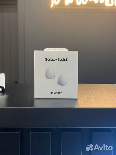 Samsung Galaxy Buds 2 White Белые Беспроводные