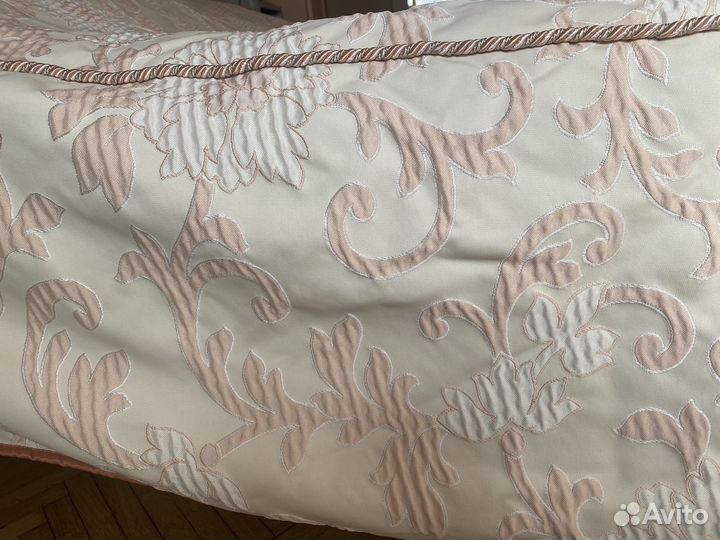 Покрывало на кровать