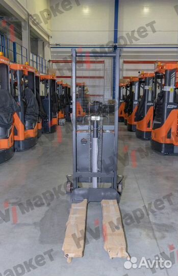 Ручной штабелер с электроподъемом SPN-1025C